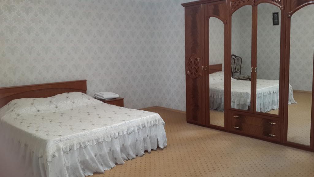 Hotel Zelenaya Ακτάου Δωμάτιο φωτογραφία